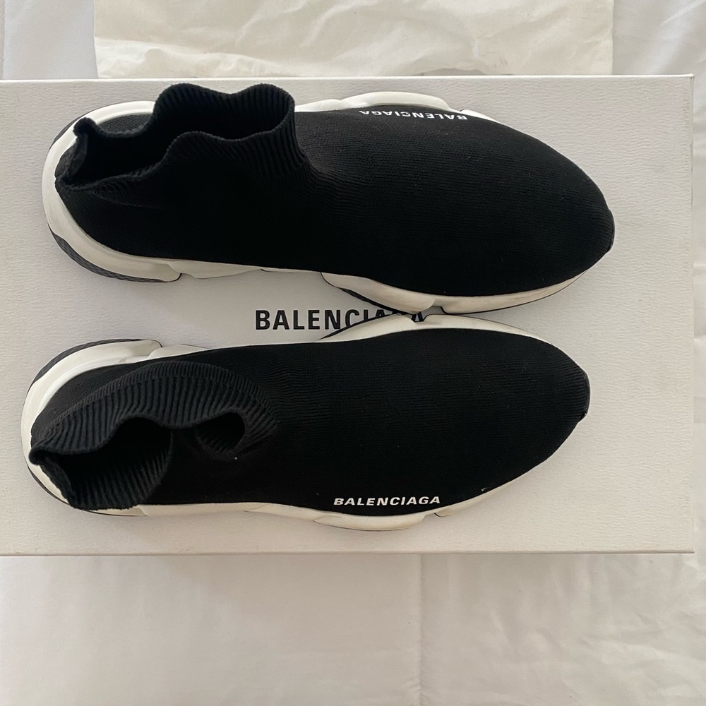 authentic women’s black & white balenciaga speed sock sneakers. size 8.